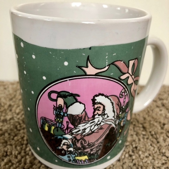 Green Porcelain Holiday Christmas Coffee & Tea Mug - Picture 5 of 7